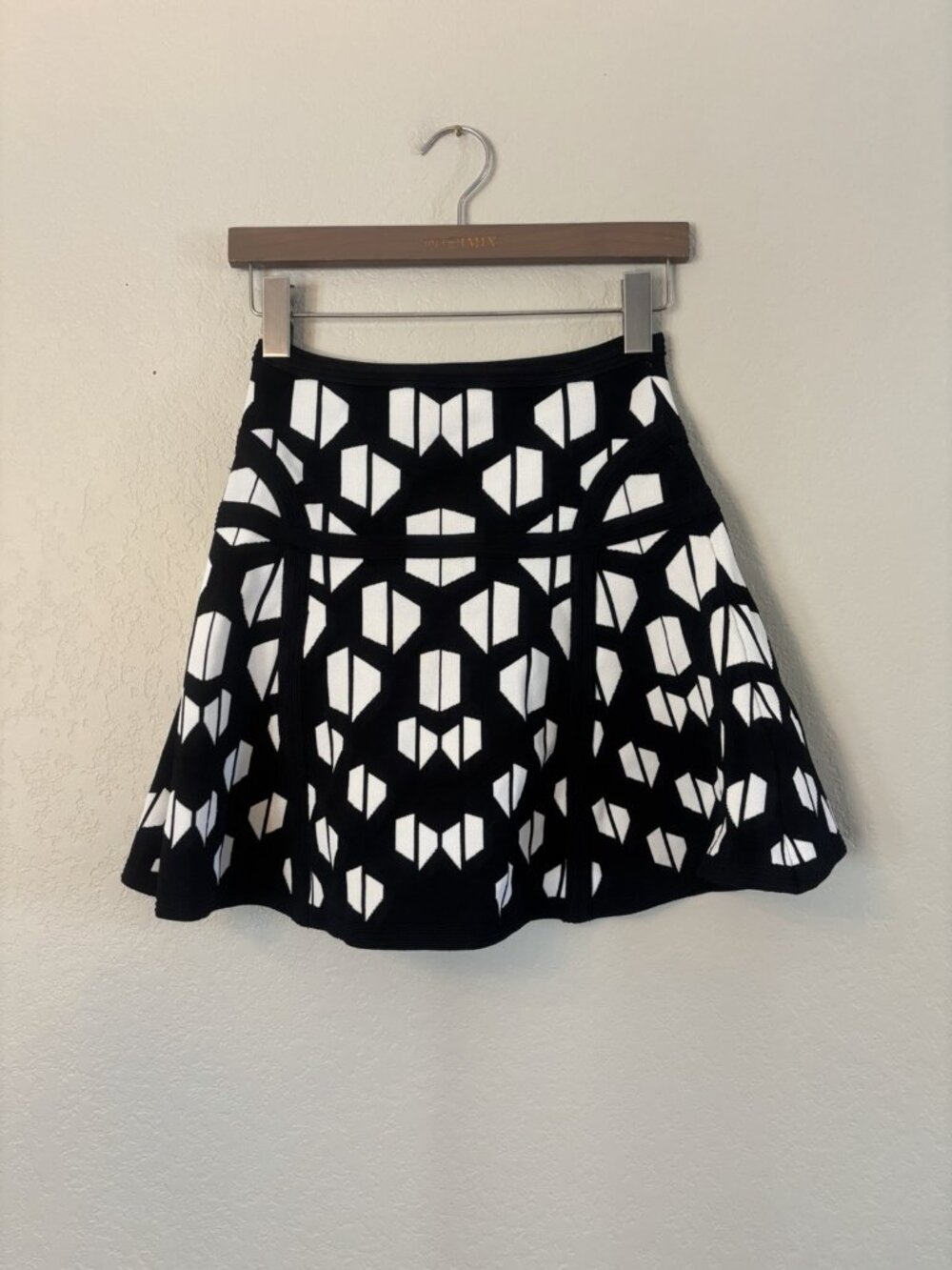 Diane Von Furstenburg Geometric Mini Skirt Black White Sz Small